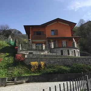 San Pellegrino Terme Couette-café